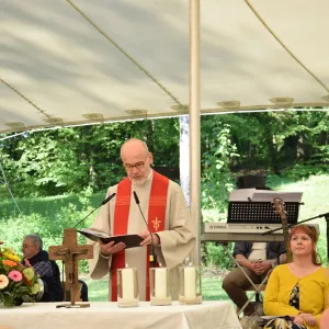 Mit einem Gottesdienst startete das Jahresfest.