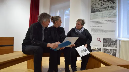 Das Museumsteam in der aktuellen Ausstellung