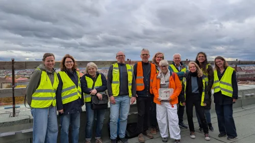 v.l.n.r.: Sabrina Renk (ev. FakS Nürnberg), Stefanie Sauter (Fachbereich Berufliche Bildung), Stefanie Ferstl (Leitung FakH Rummelsberg), Andreas Eichhorn (Leitung Pflegeschule Nürnberg), Diakon Christian Oerthel (Leitung Fachbereich Berufliche Bildung), Julian Laible (IT), Stephanie Bäsmann (Leitung ev. FakS Nürnberg), Harald Baierlein (EDV-Organisation), Mira Deindörfer (Leitung Verwaltung und Infrastruktur), Regina Mohr (Leitung EPHA), Tina Dehm (Projektleiterin und Referentin)