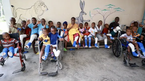 Feuerkinder Kinder im Wartebereich