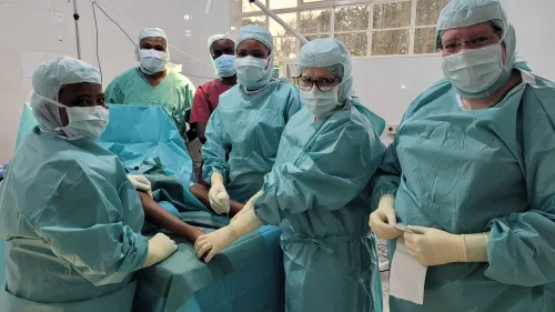 Frauen-Op-Team Männer-Anästhesieteam