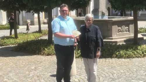 Pfarrer Lautenbacher und Frau Schraml