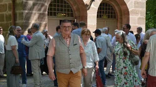 Diakon Werner Pfingstgraef wurde am 18. Juni in der Rummelsberger Philippuskirche offiziell von seinen Pflichten entbunden.