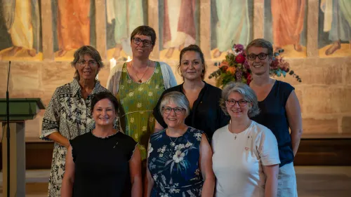 25-jähriges Jubiläum in der Gemeinschaft feierten: Eva Becker, Kathrin Wittmann, Barbara Tappe, Ute Hohner, Nele Müller-Perband, Stephanie Müller und Barbara Gruß (auf dem Foto fehlt: Regina Zapp).